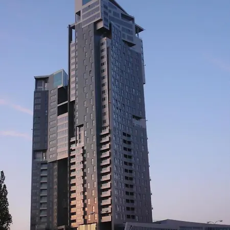 Sea Towers Lejlighed